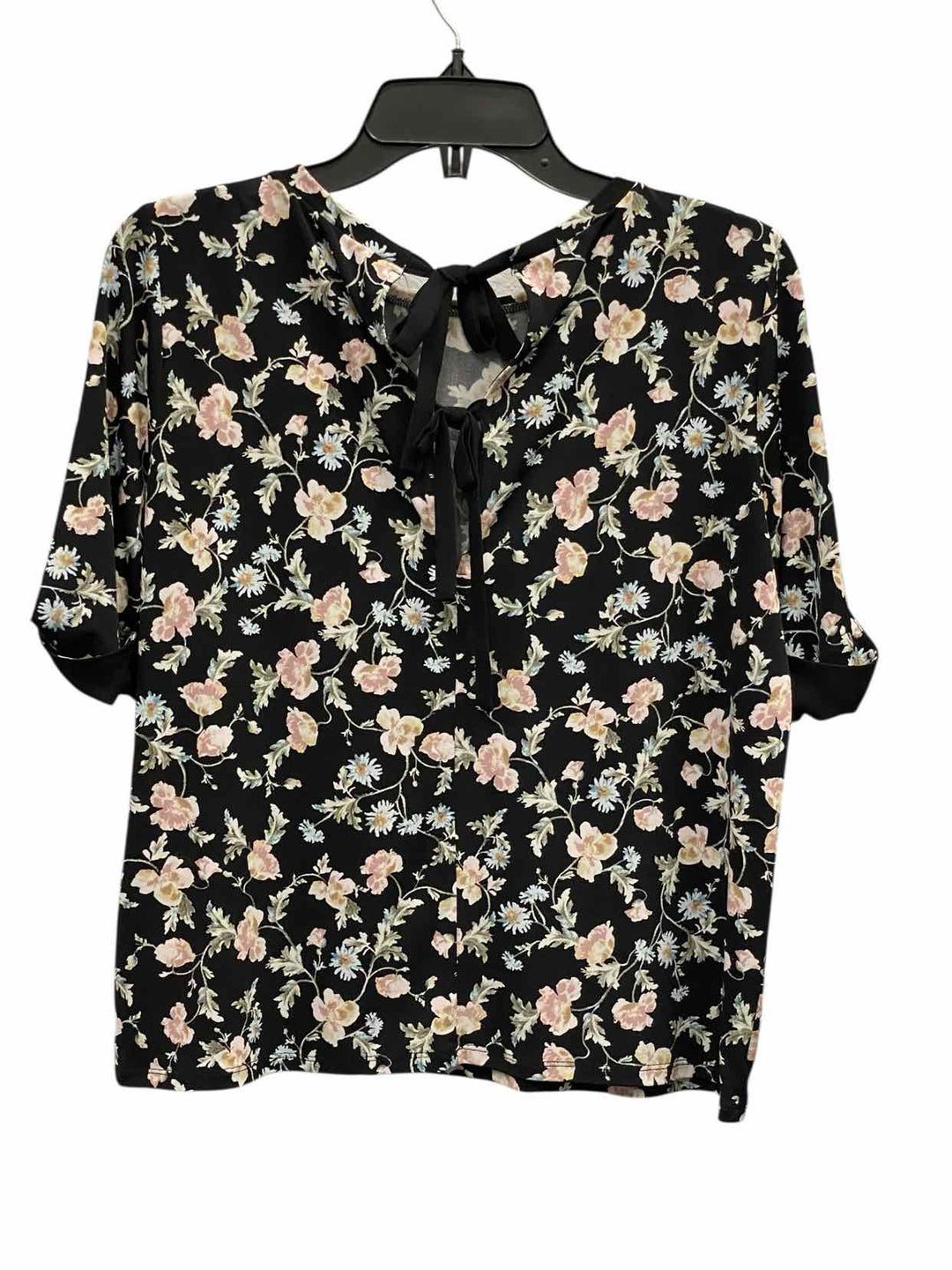 Cece Size S Black Floral Short Sleeve Shirts
