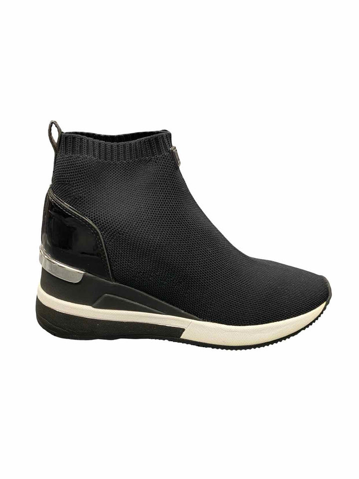 Michael Kors Shoe Size 6.5 Black Skyler Stretch Knit Boots(Ankle)