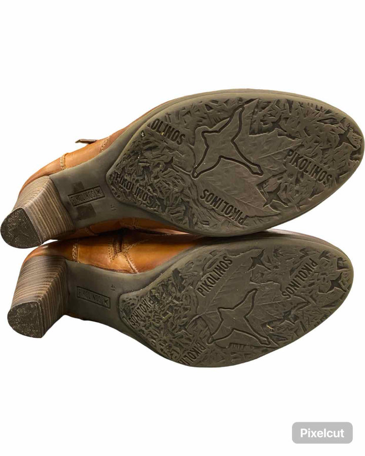 Pikolinos Shoe Size 41 Brown Leather Boots(knee)