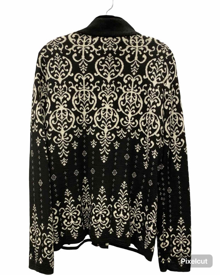 Icelandic Designs Size L Black Cream Sweater