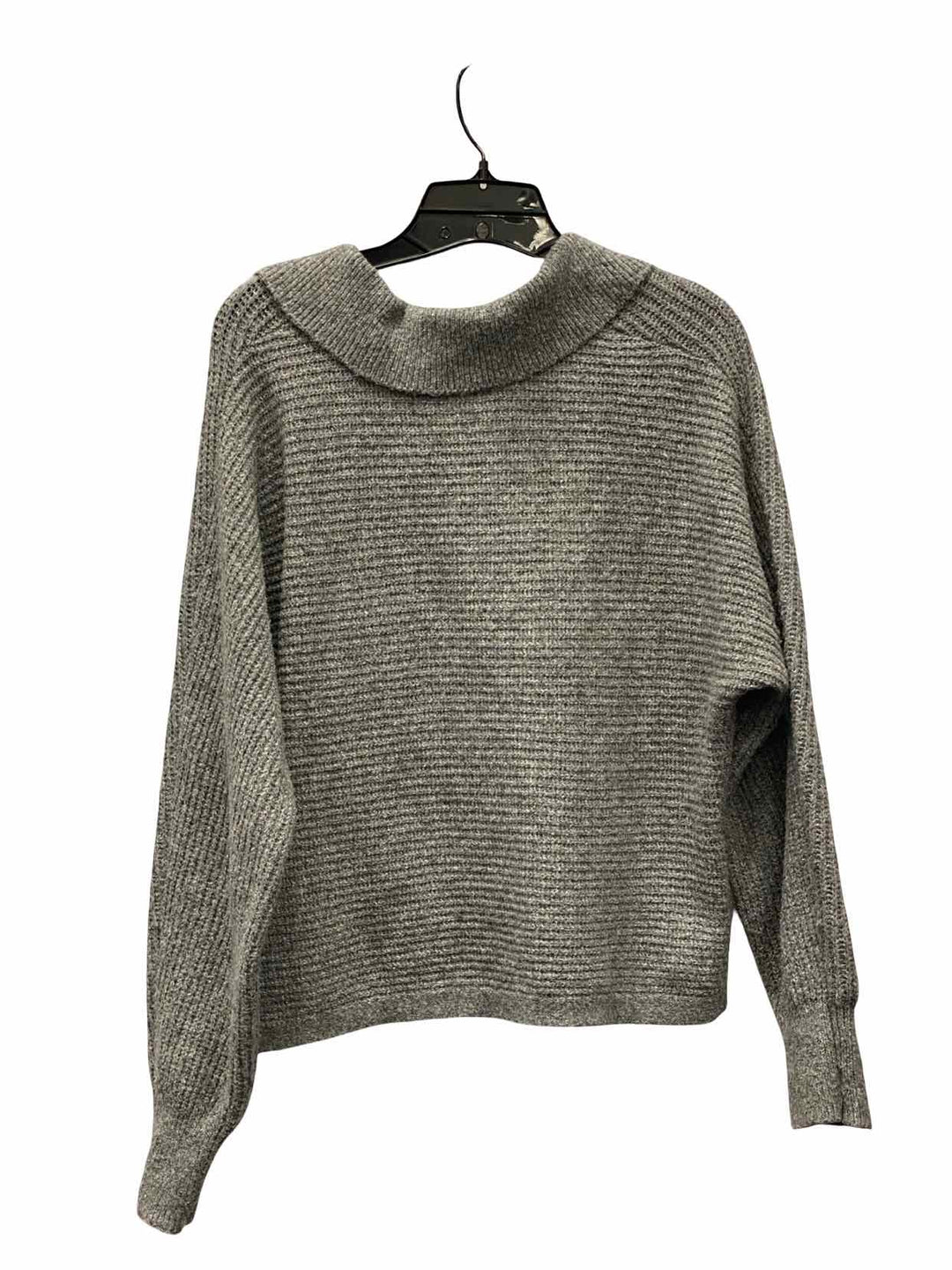 Joseph A Size M Green Sweater
