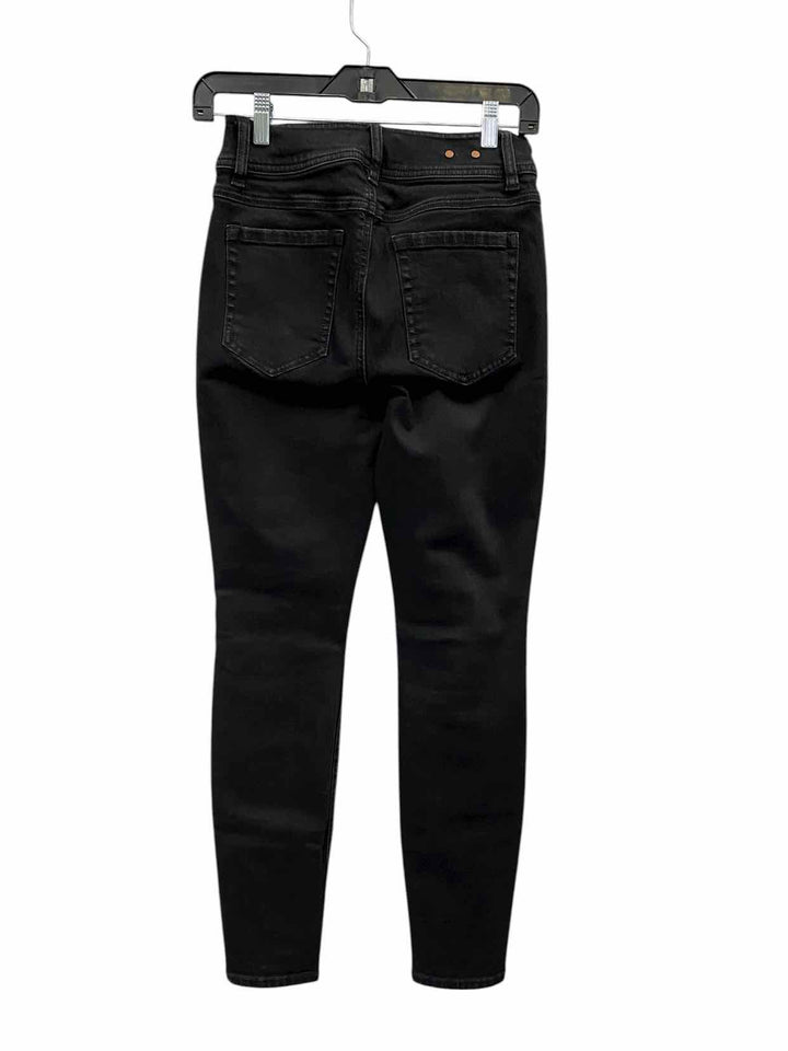 Cabi Size 4 Black Cinch Skinny Jeans