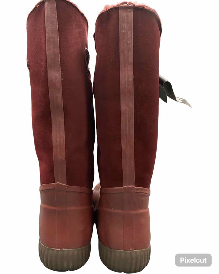 Bogs Shoe Size 11 Plum NWT Boots(knee)