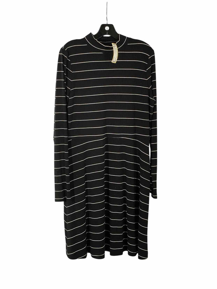 Banana Republic Size L Black Stripe Dress