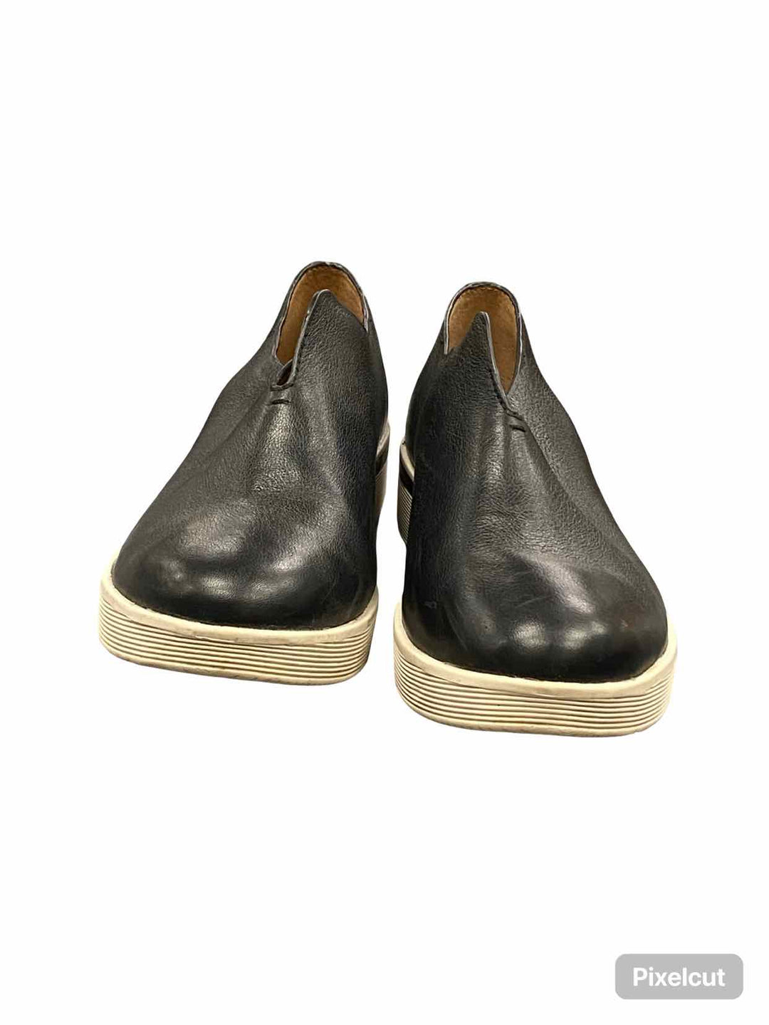 Gentle Souls Shoe Size 8 Black Leather Halden Sneakers