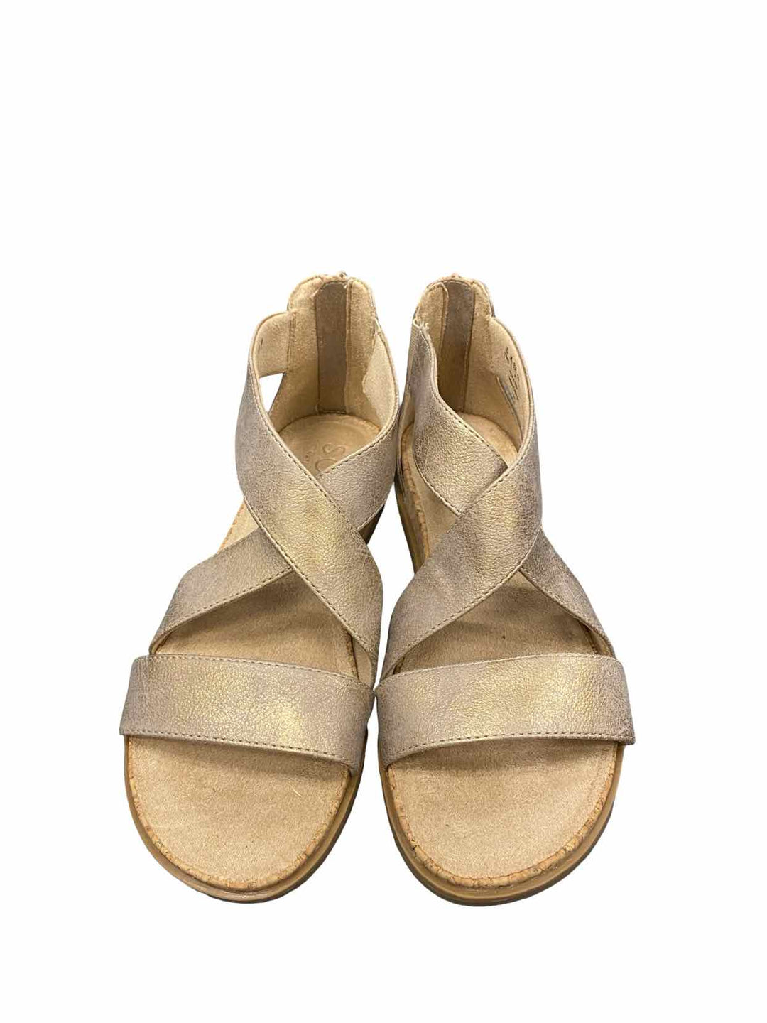 Naturalizer Shoe Size 7.5 Beige Sandals