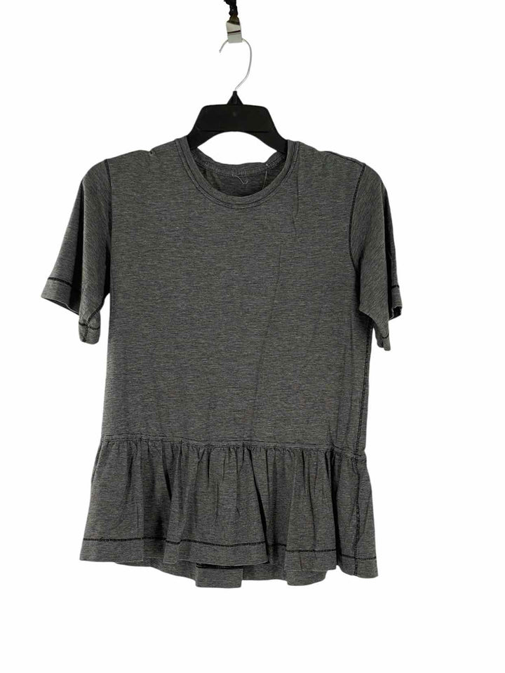 Lululemon Size L Grey Athletic Short Sleeve