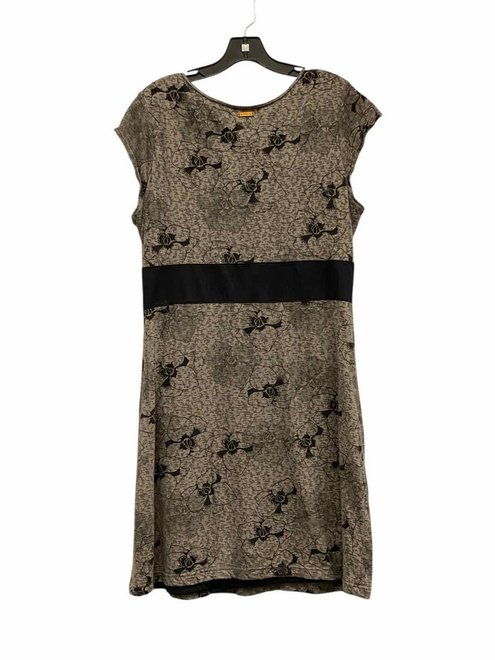 Merrell Size M Gray Floral Dress