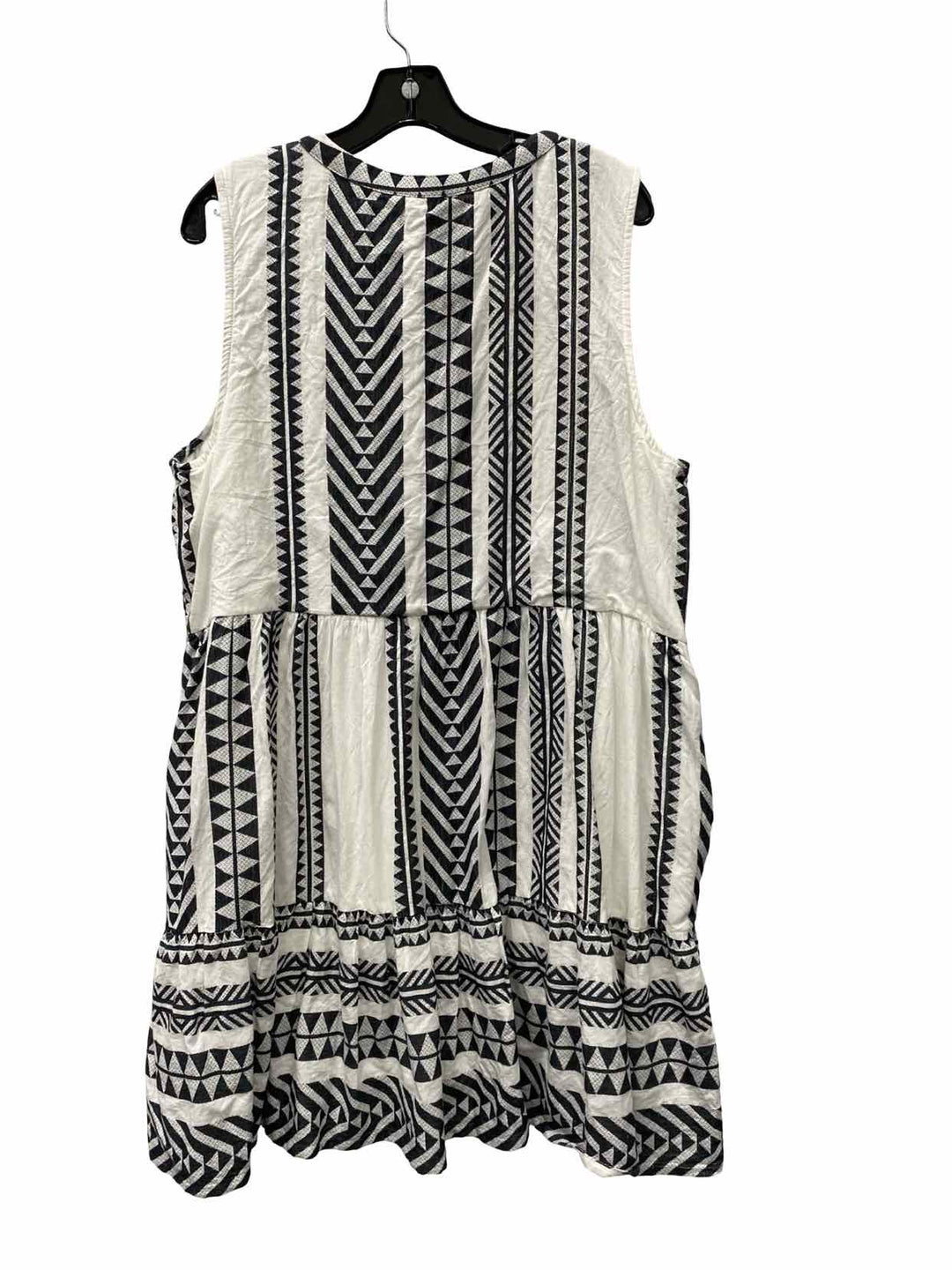 Tribal Size XL Black White Print Dress
