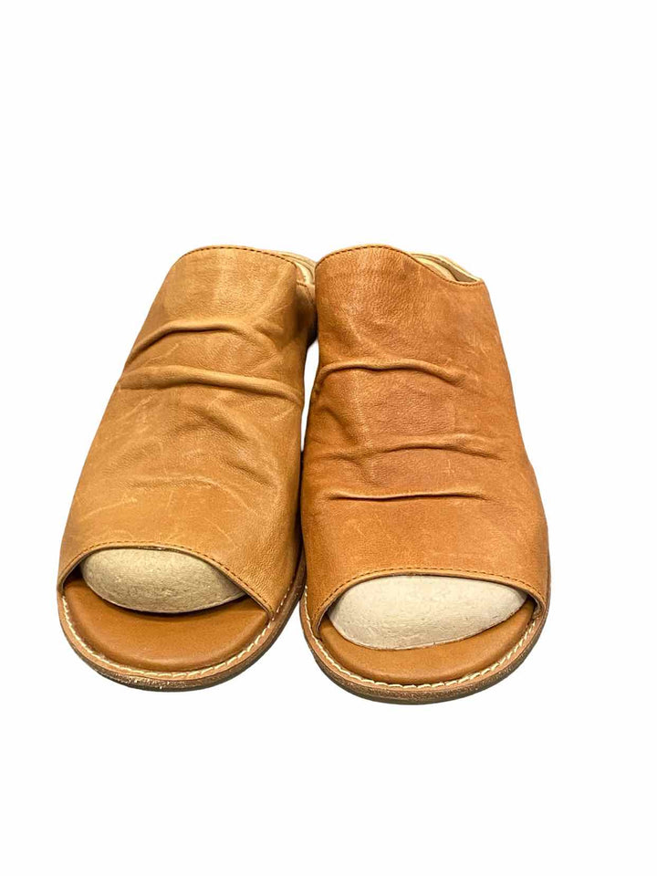 Sofft Shoe Size 9 Brown Leather Sandals