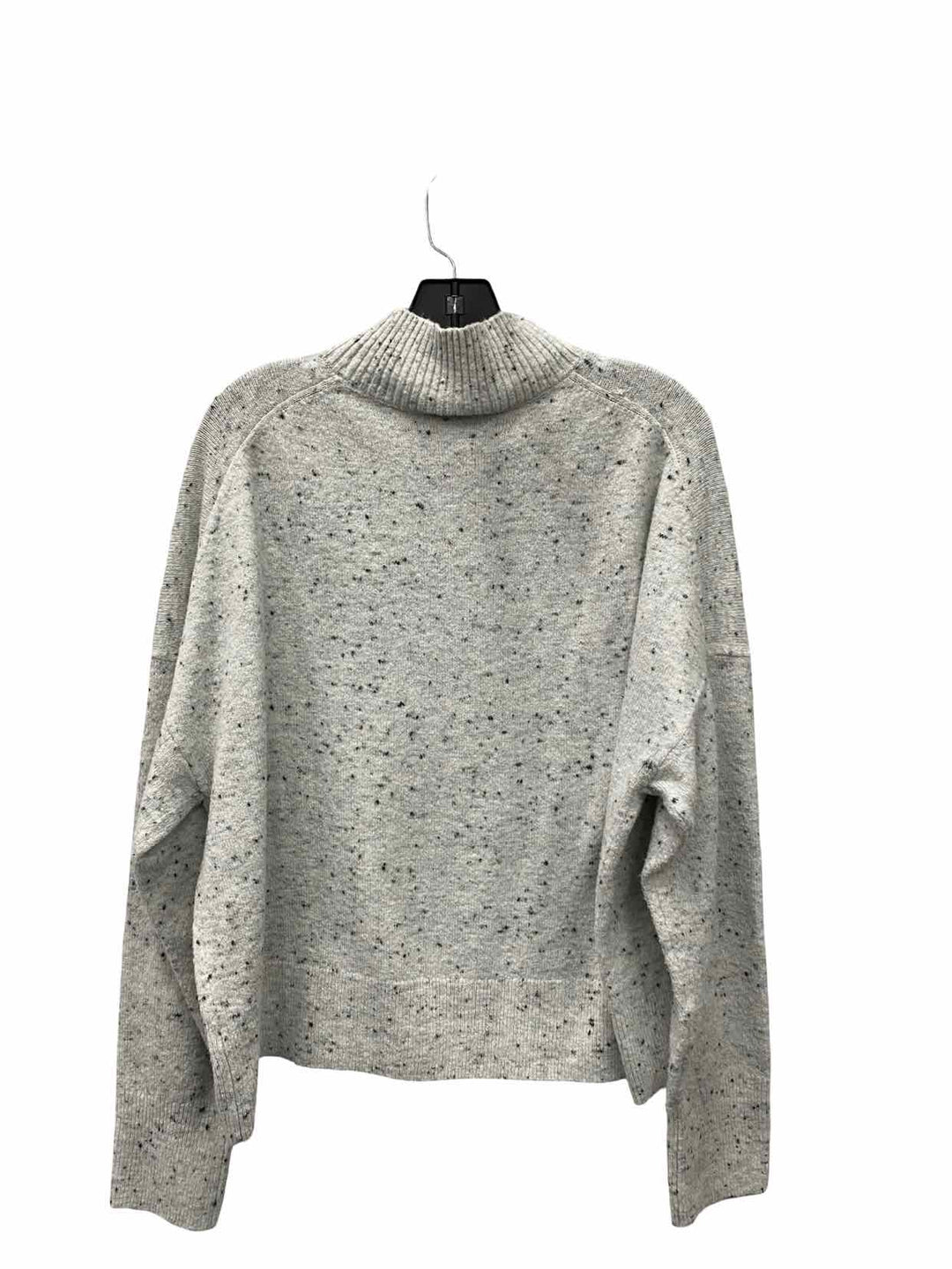 Loft Size XL White Black Print Sweater