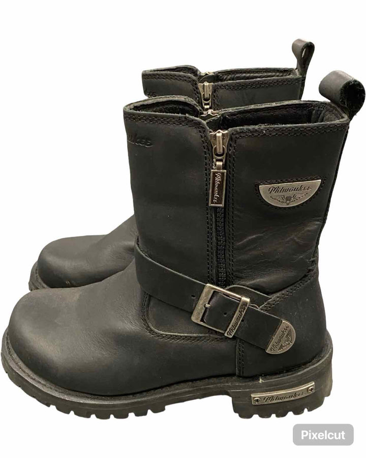 Milwaukee Shoe Size 38 Black Leather Biker Boots(Ankle)