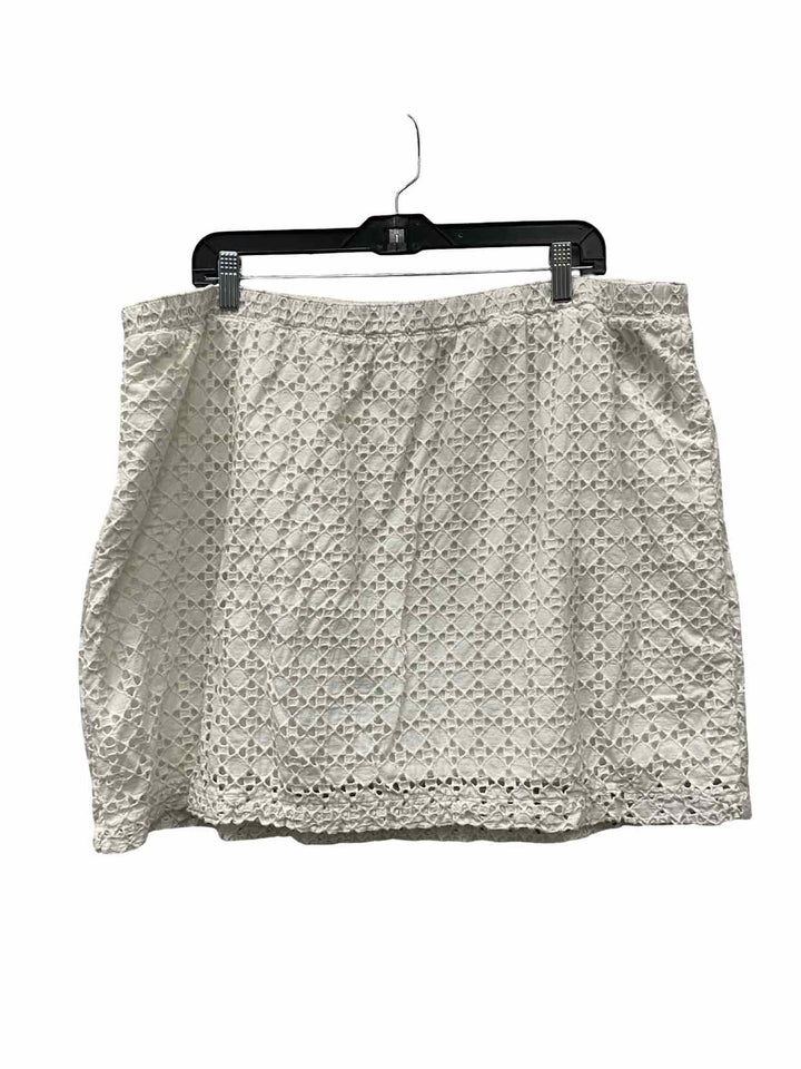 Gap Size XXL White Lace Skirt