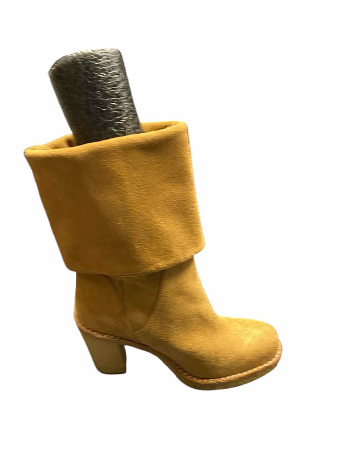 UGG Shoe Size 6 Brown Suede Josie Convertible Boots(knee)