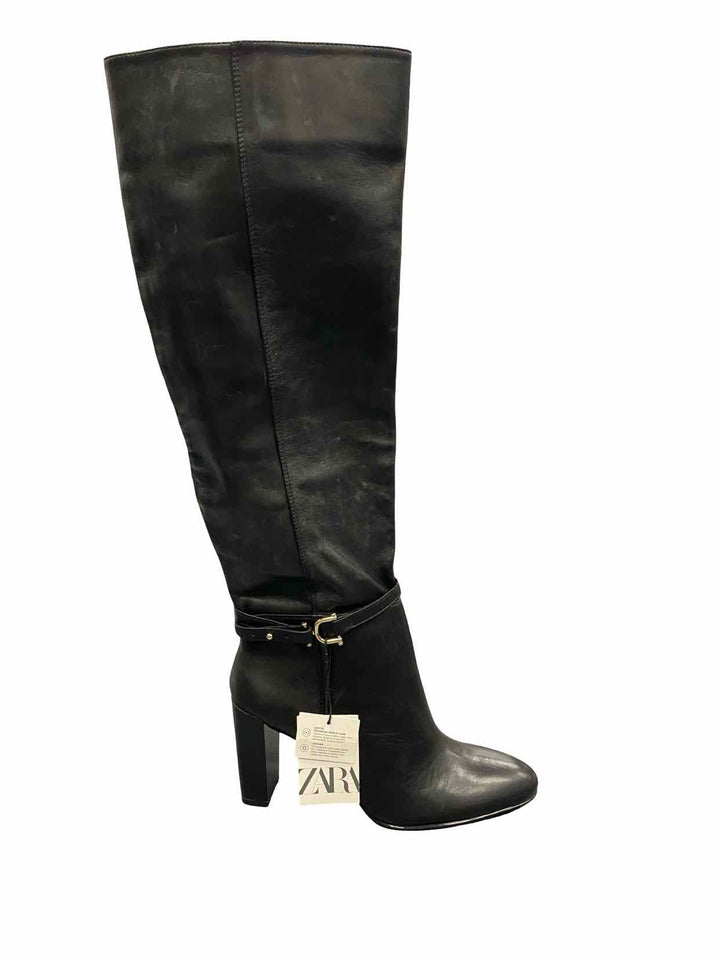 Zara Shoe Size 7.5 Black Leather NWT Boots(knee)