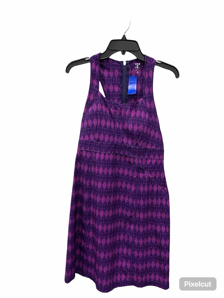 Title Nine Size 8 Purple Pink Print Dress