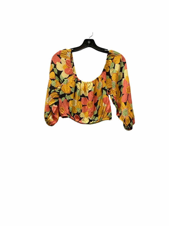 Billabong Size M Yellow Pink Floral Short Sleeve Shirts