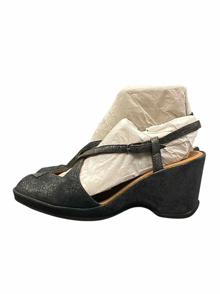 L'Amour Des Pieds Shoe Size 8.5 Gray Shimmer Leather Heeled Sandals
