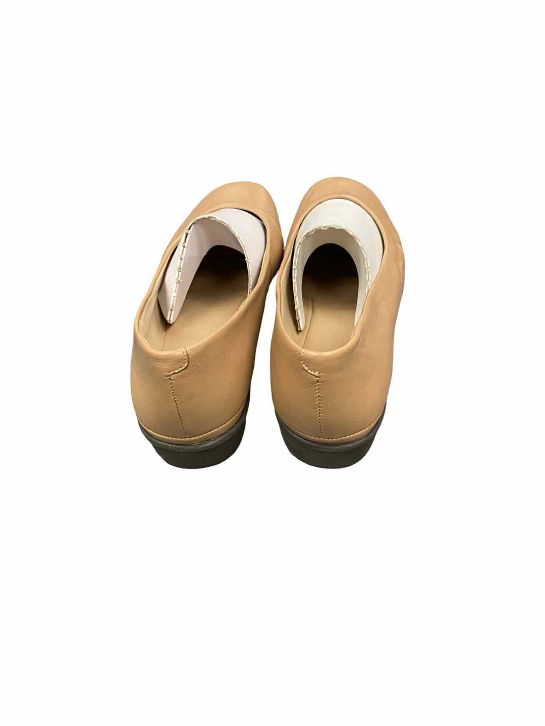 Easy Spirit Shoe Size 8 Beige Leather Jazzy Flats