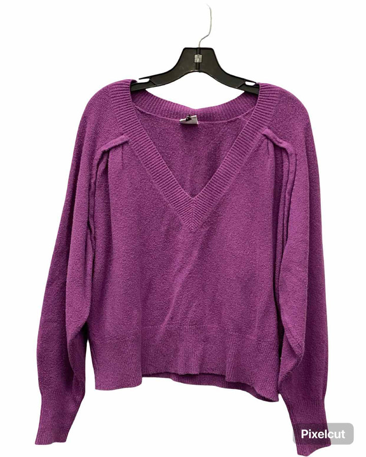 Cabi Size M Purple Sweater