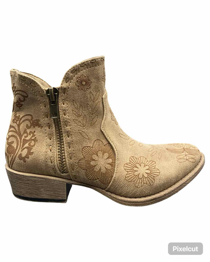 Very G Shoe Size 8 Brown Manmade Drift Boots(Ankle)