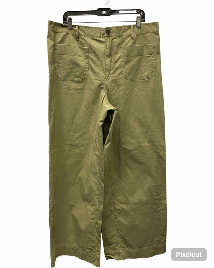 Free Assembly Size XL Green Pants
