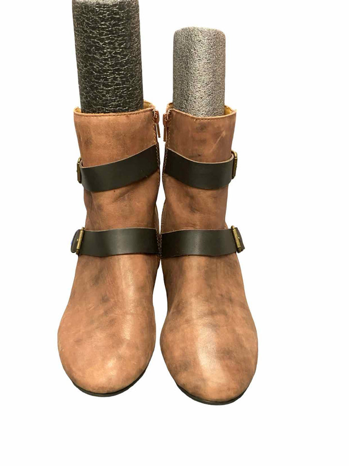 Comfortiva Shoe Size 11 Brown Leather Ramika Boots(Ankle)