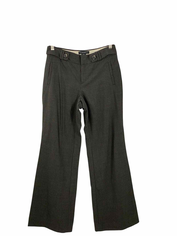 Banana Republic Size 4 Gray Stripe Pants