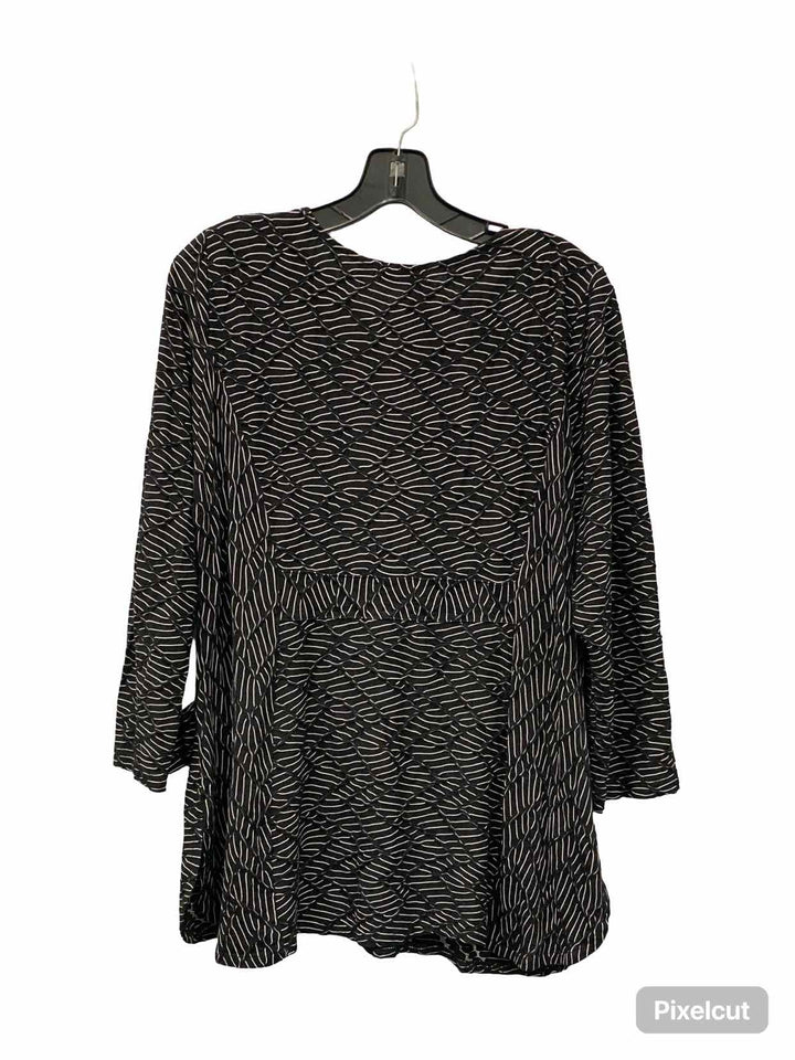 Habitat Size L Black White Long Sleeve Shirts