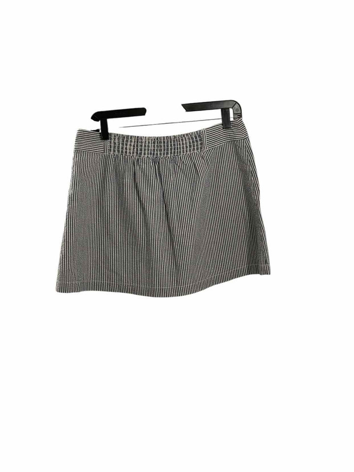 American Eagle Size M Gray White Striped Skirt