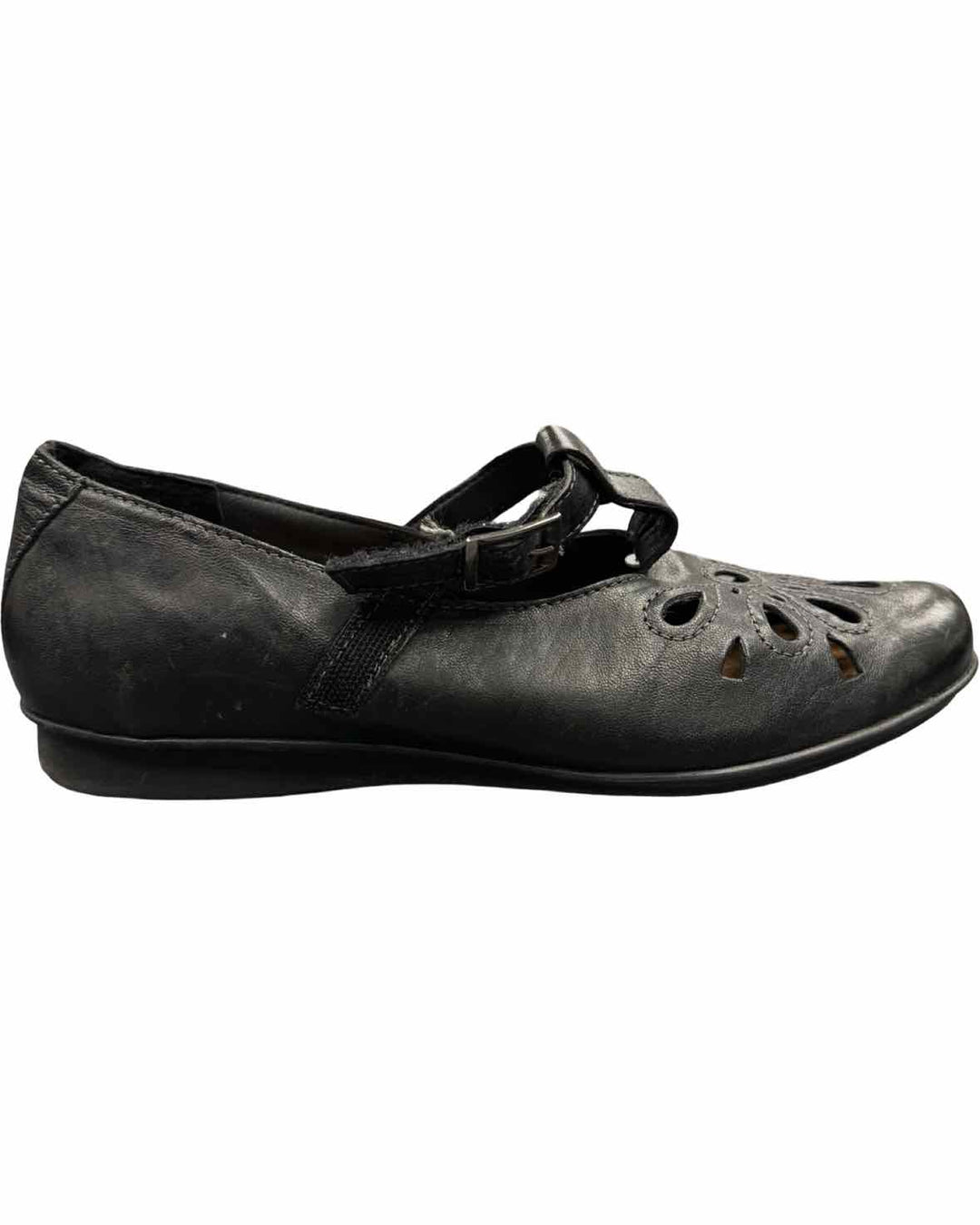 Taos Shoe Size 39 Black Leather Garden Shoe Flats