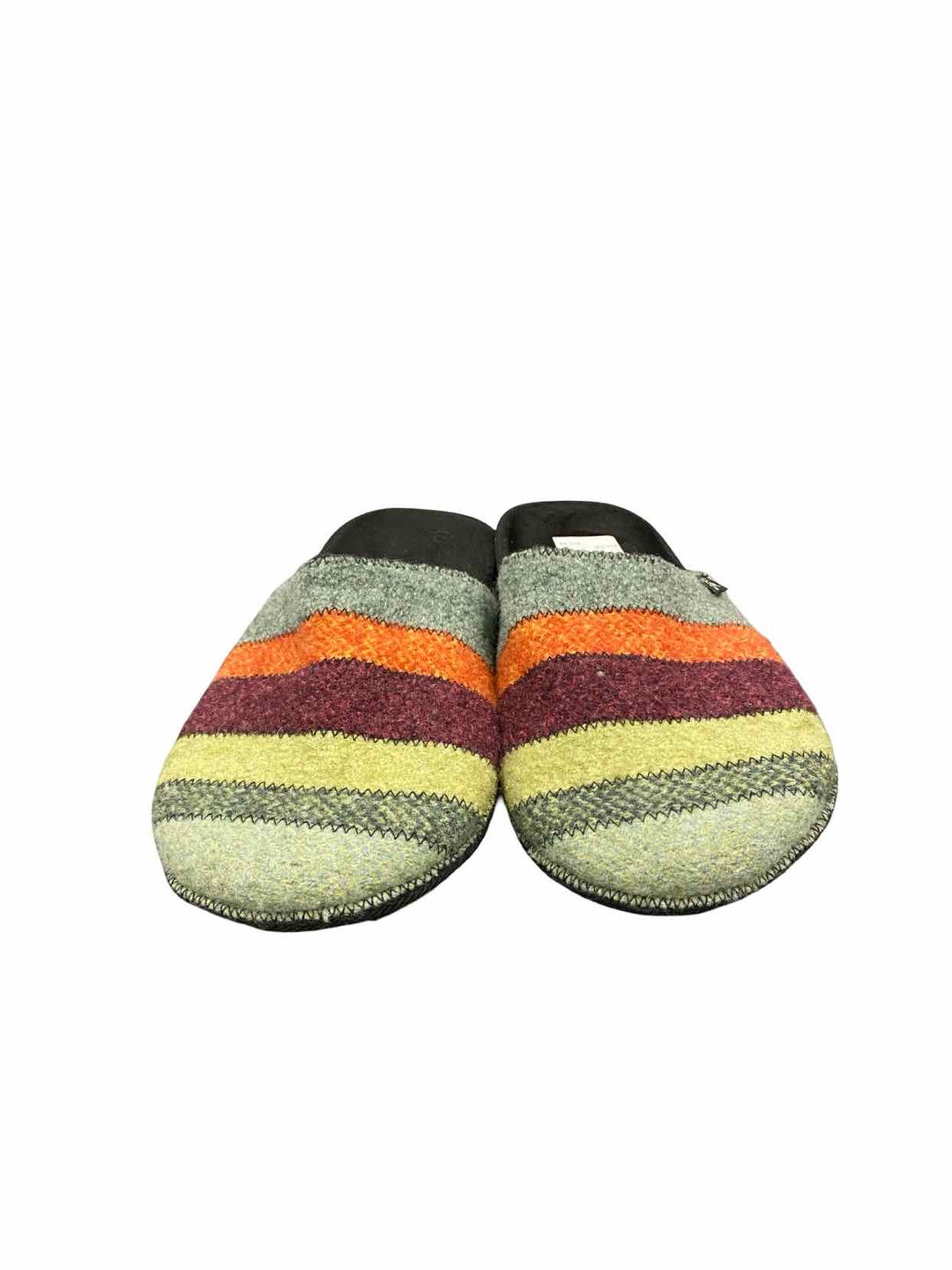 Unknown Shoe Size 7 Green multi color Slippers