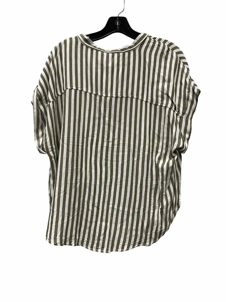 Alexander Jordan Size XL Green White Stripe Short Sleeve Shirts