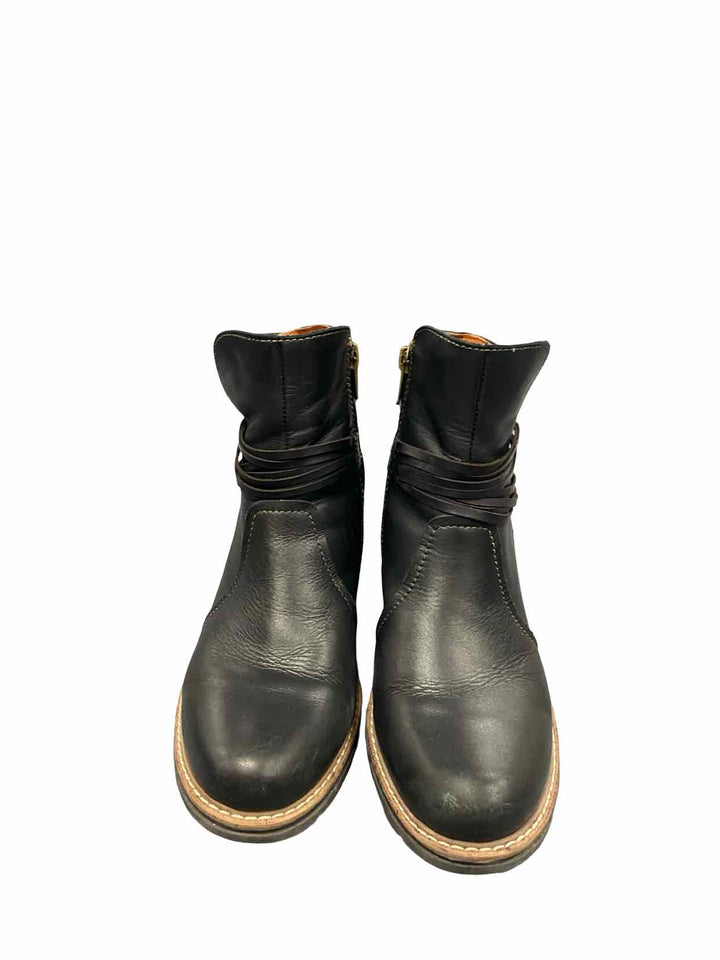 Pikolinos Shoe Size 37 Black Leather Boots(Ankle)