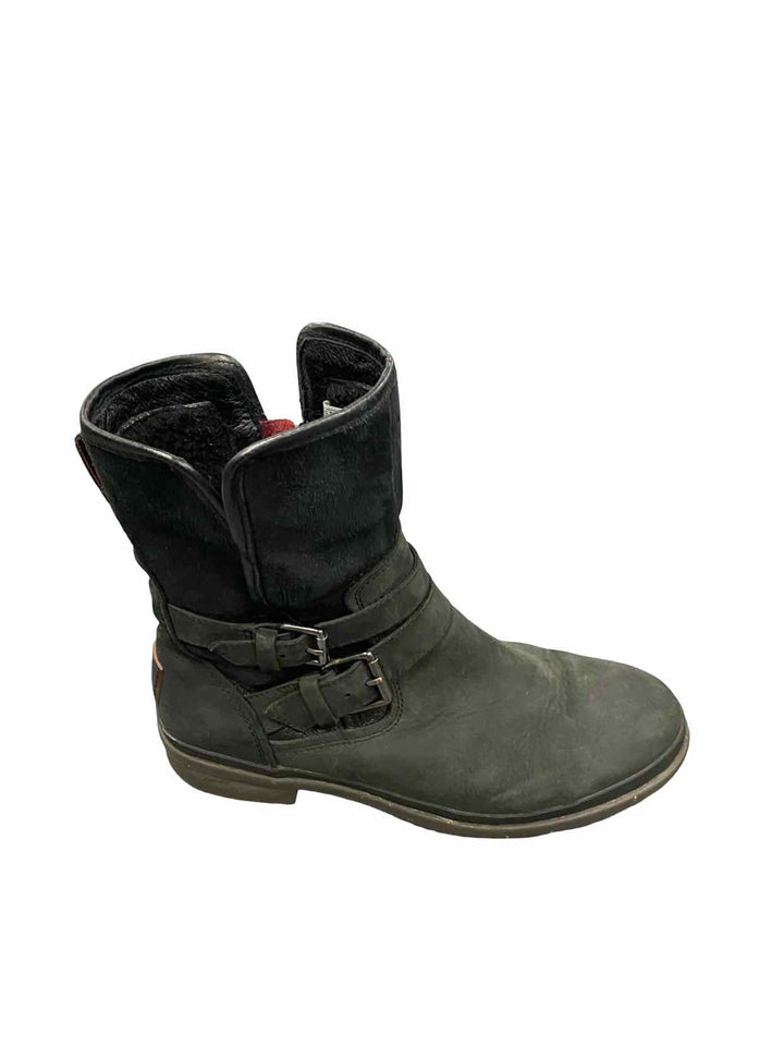 UGG Shoe Size 7.5 Black Leather Simmens Boots(Ankle)