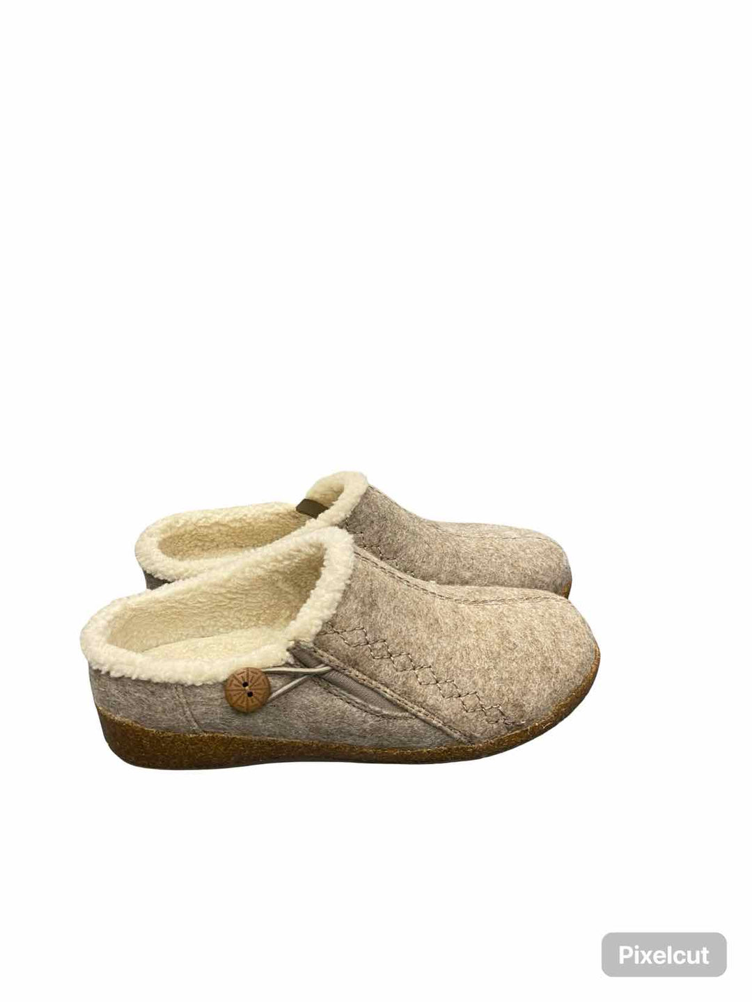 Earth Originals Shoe Size 7.5 Beige Fleece Lined Clogs
