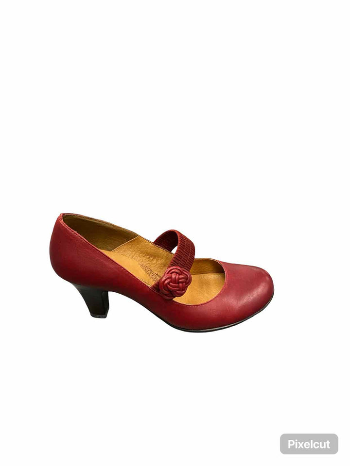 Sofft Shoe Size 8.5 Red Leather Heels