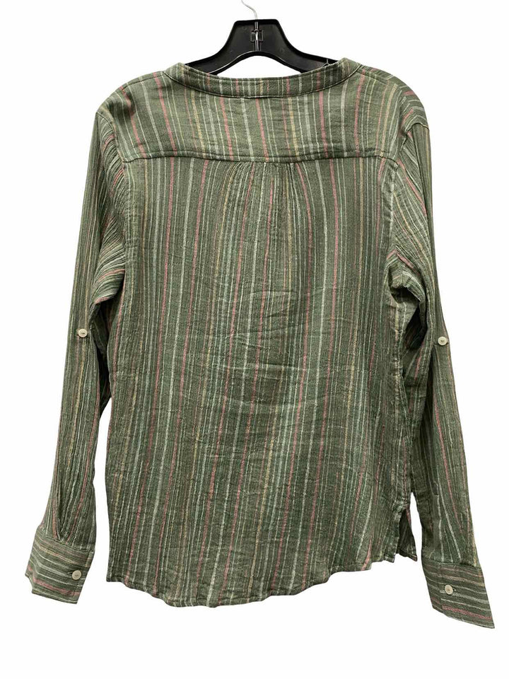 Carve Designs Size M Green 100% Organic Cotton Long Sleeve Shirts