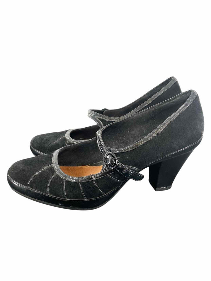 Clarks Shoe Size 8 Black Leather Heels