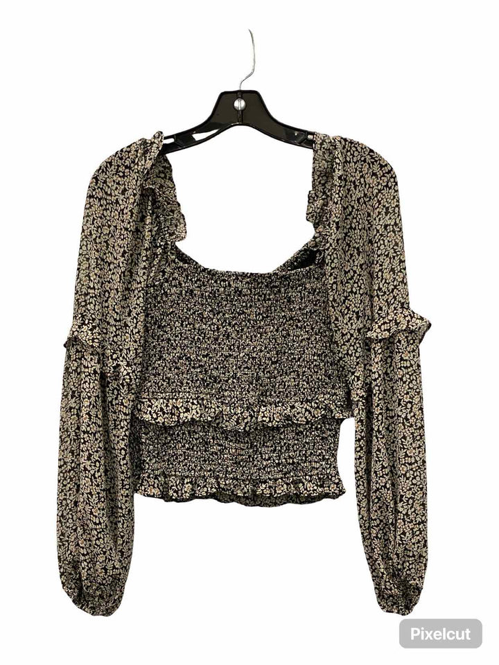 ASTR Size S Black Floral Long Sleeve Shirts