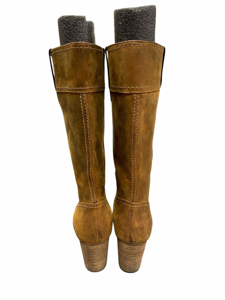 Timberland Shoe Size 7.5 Brown Boots(knee)