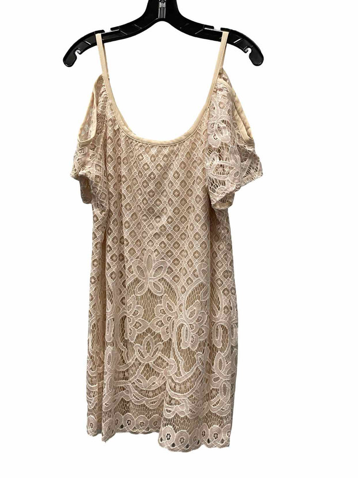 Venus Size M Light Pink White Tank Top