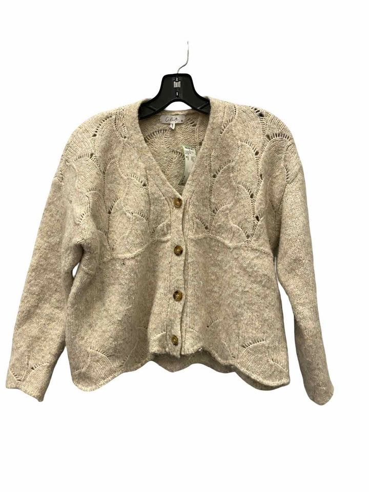 Calista Size M Cream Sweater