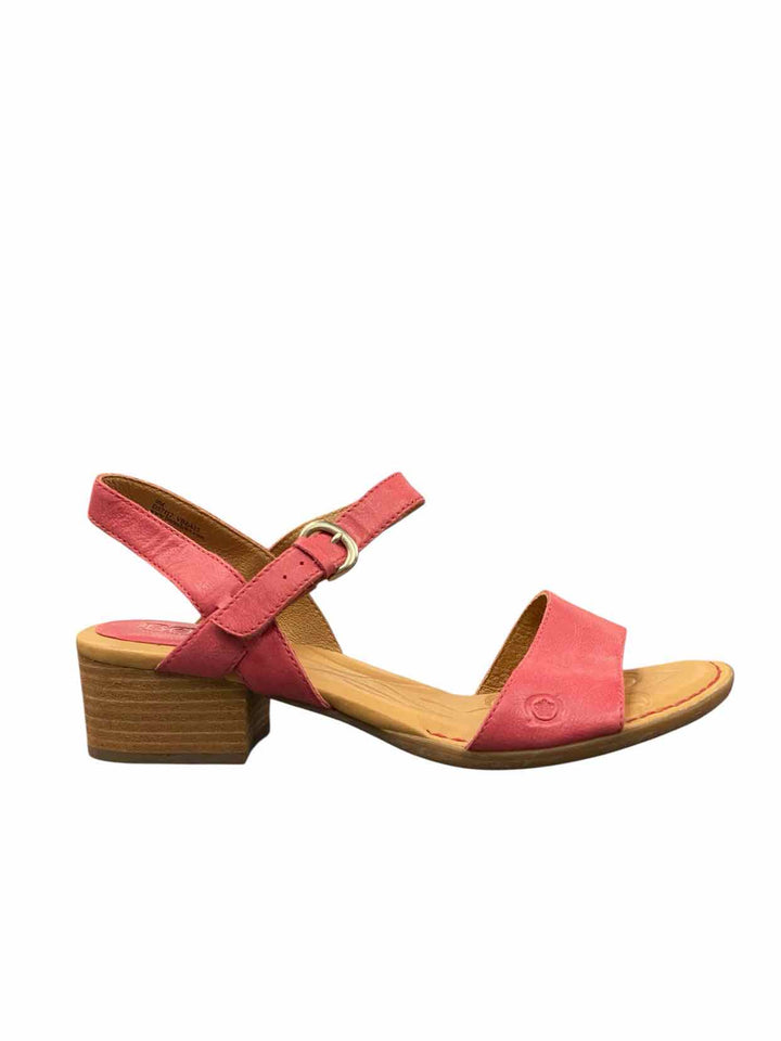 Born Shoe Size 9 Pink Leather Sandals