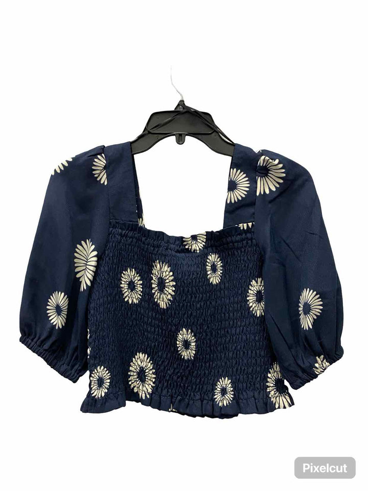 Bobeau Size S Blue White Floral Short Sleeve Shirts