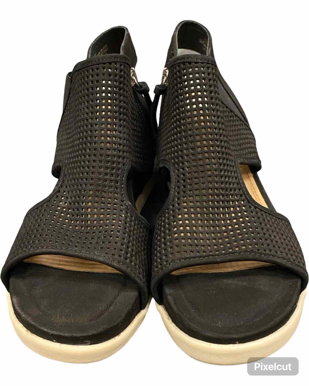 Sofft Shoe Size 9 Black Perforated Suede Sporty Wedge Sandals