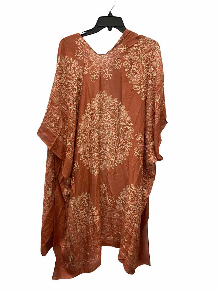 Spicy Sandia Size One Size Orange print NWT Short Sleeve Shirts