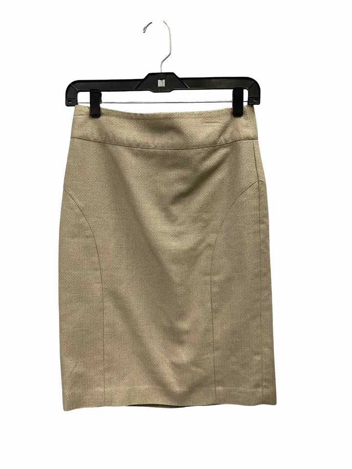 Banana Republic Size 0 Tan Skirt