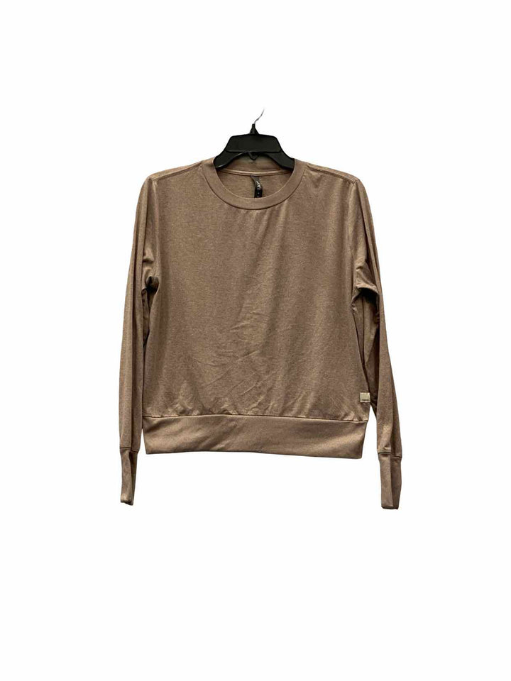 Vuori Size M Tan Long Sleeve Shirts