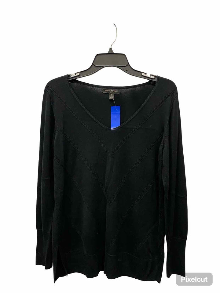 Banana Republic Size M Black Sweater